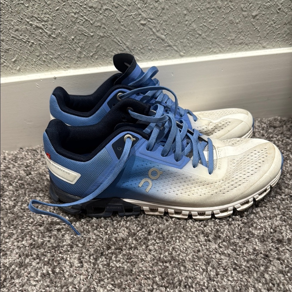 On Cloud Women’s Blue and White Shoes
